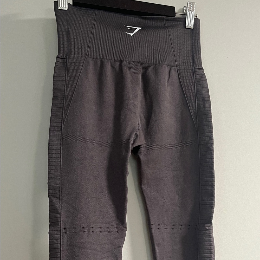 Gymshark Black Leggings - Picture 4 of 8